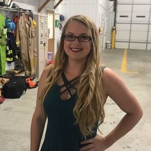 Meet your Posher, Nicole